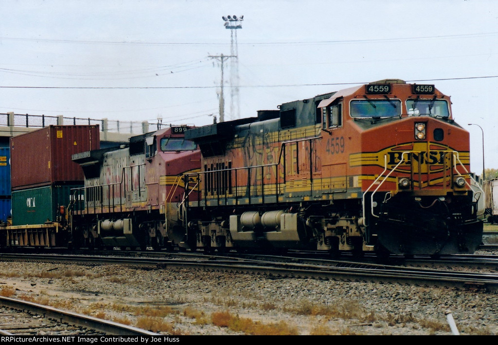 BNSF 4559 East